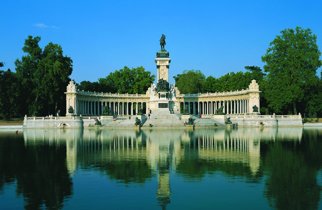 Fly Drive Paradores Rondreis Van Madrid naar Valencia 1