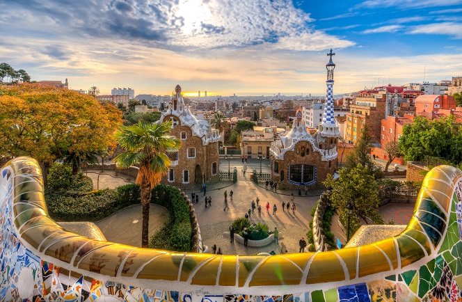 Fly Drive Paradores Rondreis Van Gaudi naar Maria